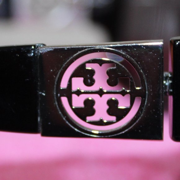 Tory Burch Sunglasses with case - Prescription frames currently - Picture 6 of 11